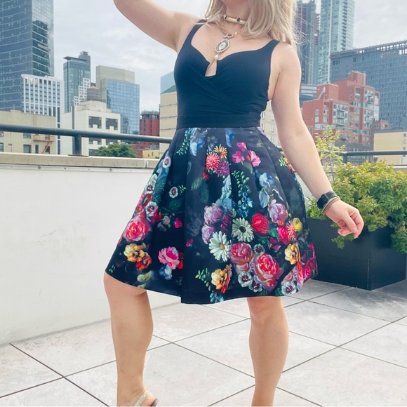 Ted Baker Black Floral Pattern Satin Tutu Tailored A-Line Skirt NWOT - Picture 11 of 16